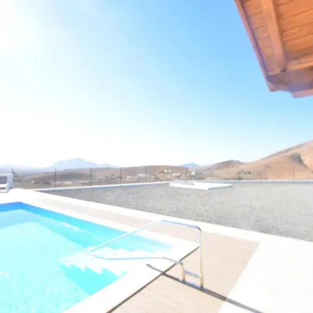 Book Jet - Window To Freedom Villa With Heated Pool *